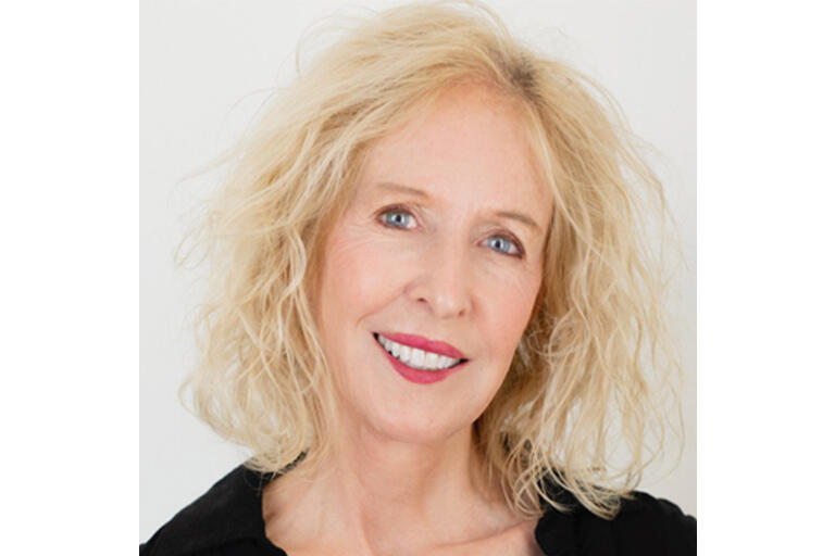 Luanne Mullin