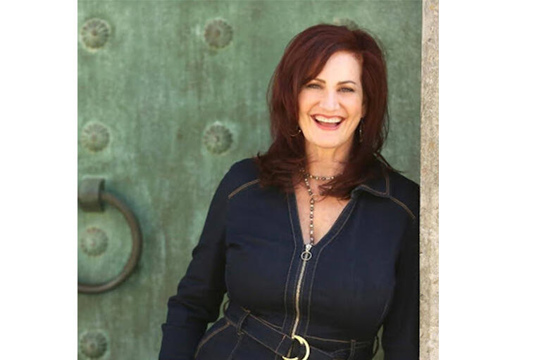 Redefining Failure: The Path to Flawsome Confidence